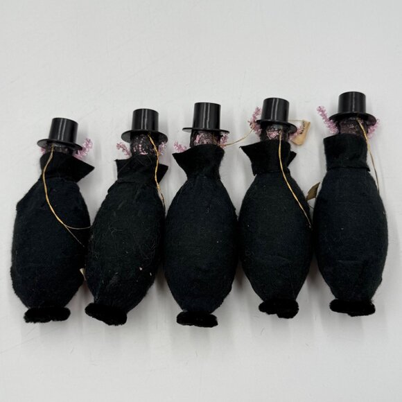 Vampire Dracula Felt Halloween Ornaments 1950-60's Made in Japan 4" Lot of 5 - Picture 4 of 8